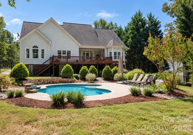 Photo 2 of Single family home for sale at 4109 River Birch Dr, Iron Station, NC 28080 | MLS# 4421294 | Listing updated on 2026-10-01