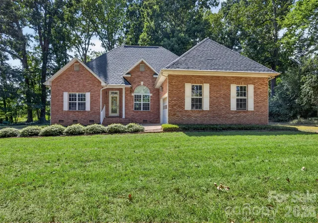 Photo 2 of Single family home for sale at 12600 Bain School Rd, Mint Hill, NC 28227 | MLS# 4421299 | Listing updated on 2026-10-03