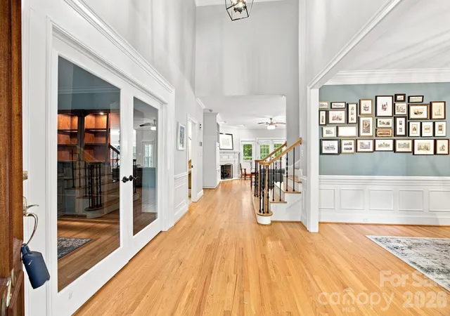 Photo 3 of Single family home for sale at 3726 Ashford Leigh Ct, Charlotte, NC 28269 | MLS# 4421303 | Listing updated on 2026-10-04