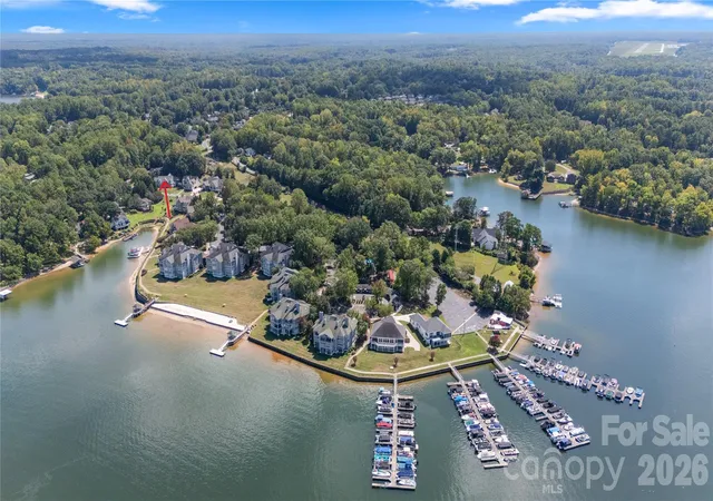 Photo 48 of Single family home for sale at 946 Lake Clb Dr, Rock Hill, SC 29732 | MLS# 4421341 | Listing updated on 2026-09-12