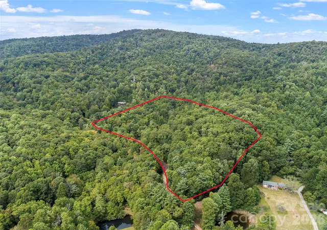Land for sale at 000 Pond Rd, Spruce Pine, NC 28777 | MLS# 4421373