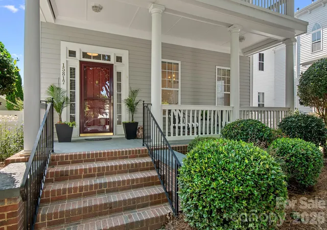 Single family home for sale at 15817 Trenton Pl Rd, Huntersville, NC 28078 | MLS# 4421417