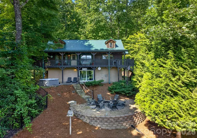 Photo 1 of Single family home for sale at 898 Morgan Hl Rd, Black Mountain, NC 28711 | MLS# 4421421 | Listing updated on 2026-10-18