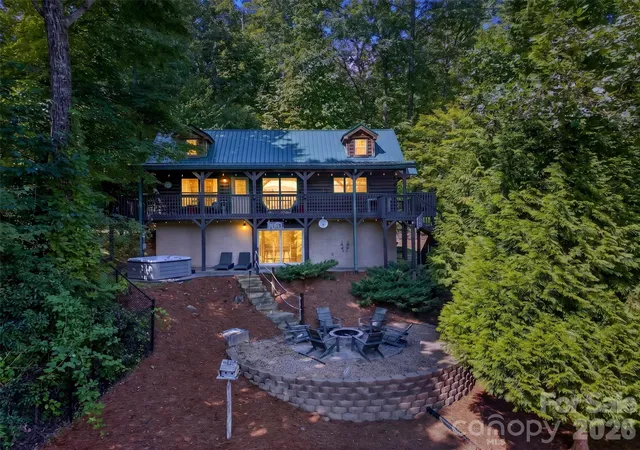 Photo 2 of Single family home for sale at 898 Morgan Hl Rd, Black Mountain, NC 28711 | MLS# 4421421 | Listing updated on 2026-10-18