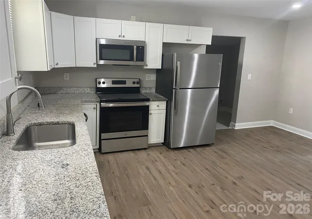 Photo 2 of Single family home for sale at 316 S Ransom St, Gastonia, NC 28052 | MLS# 4421446 | Listing updated on 2026-09-04