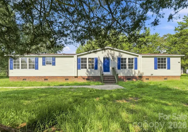 Photo 1 of Sale Pending at 30489 Almond Dr, Albemarle, NC 28001 | MLS# 4421450 | Listing updated on 2026-10-10