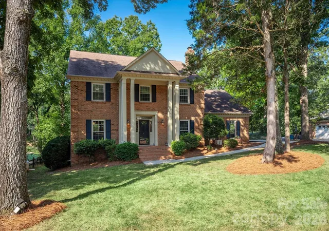 Single family home for sale at 10009 Thomas Payne Cir, Charlotte, NC 28277 | MLS# 4421485