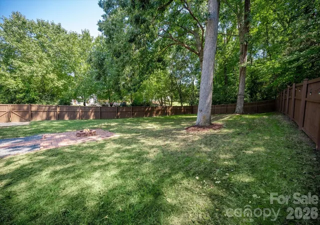 Photo 32 of Sale Pending at 4415 Deepwood Dr, Charlotte, NC 28226 | MLS# 4421493 | Listing updated on 2026-09-12