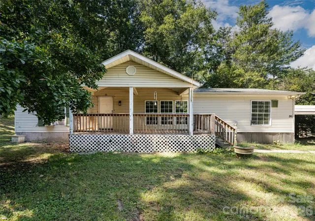 Photo 2 of Single family home for sale at 26 Audrey Ln, Asheville, NC 28806 | MLS# 4421510 | Listing updated on 2026-10-06