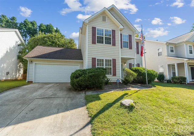 Photo 1 of Single family home for sale at 15140 Angela Neal Rd, Huntersville, NC 28078 | MLS# 4421514 | Listing updated on 2026-10-02
