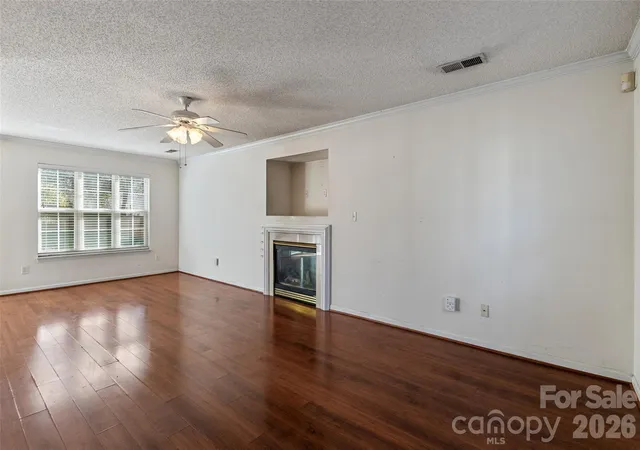 Photo 2 of Single family home for sale at 15140 Angela Neal Rd, Huntersville, NC 28078 | MLS# 4421514 | Listing updated on 2026-10-02
