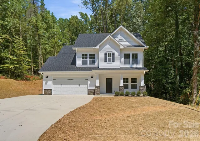 Photo 1 of Single family home for sale at 148 Brandy Ln, Statesville, NC 28677 | MLS# 4421525 | Listing updated on 2026-10-02