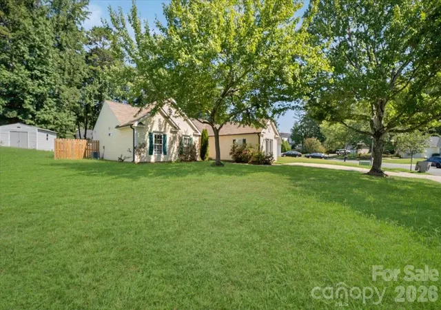 Photo 2 of Single family home for sale at 9828 Northwoods Forest Dr, Charlotte, NC 28214 | MLS# 4421526 | Listing updated on 2026-09-12