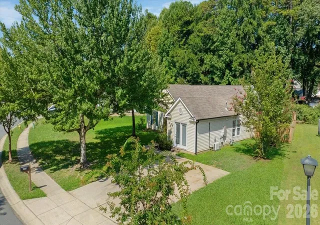 Photo 3 of Single family home for sale at 9828 Northwoods Forest Dr, Charlotte, NC 28214 | MLS# 4421526 | Listing updated on 2026-09-12