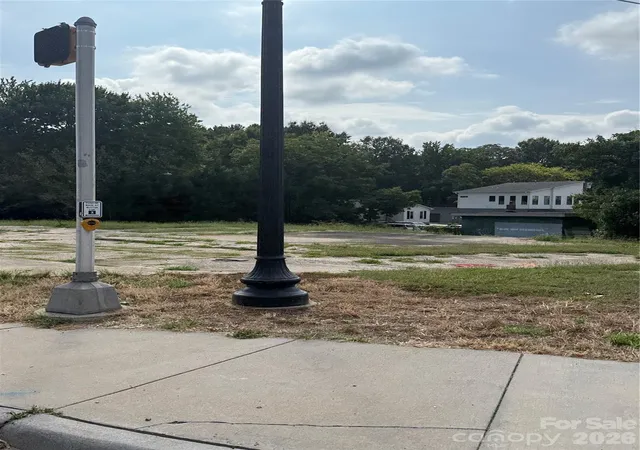 Land for sale at 1200 Parkwood Ave, Charlotte, NC 28205 | MLS# 4421574