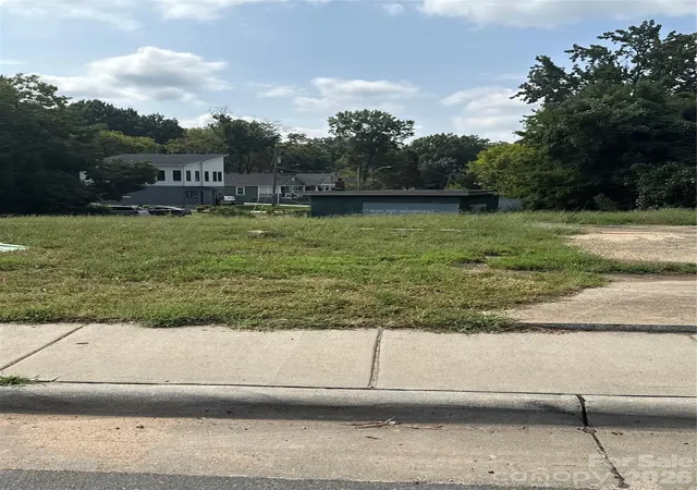 Photo 2 of Land for sale at 1200 Parkwood Ave, Charlotte, NC 28205 | MLS# 4421574 | Listing updated on 2026-09-20