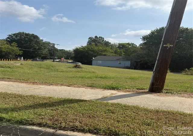 Photo 4 of Land for sale at 1200 Parkwood Ave, Charlotte, NC 28205 | MLS# 4421574 | Listing updated on 2026-09-20