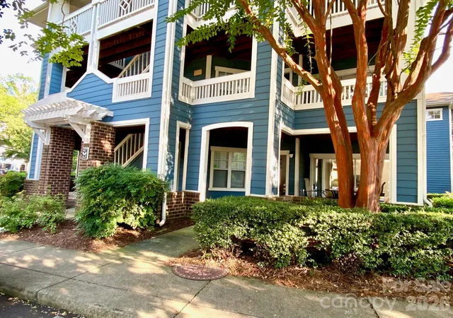 Condo for sale at 417 Olmsted Park Pl #B, Charlotte, NC 28203 | MLS# 4421577