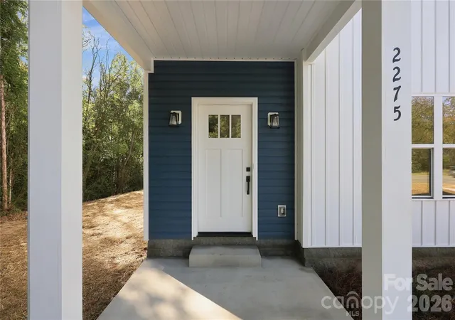 Photo 2 of Single family home for sale at 2275 S Jake Alexander Blvd, Salisbury, NC 28146 | MLS# 4421580 | Listing updated on 2026-10-27