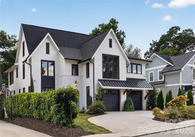 Photo 2 of Single family home for sale at 632 Ideal Way, Charlotte, NC 28203 | MLS# 4421596 | Listing updated on 2026-09-20