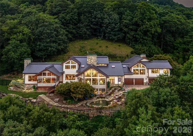 Photo 1 of Mansion for sale at 10 Beaverbrook Ct, Asheville, NC 28804 | MLS# 4421624 | Listing updated on 2026-09-05