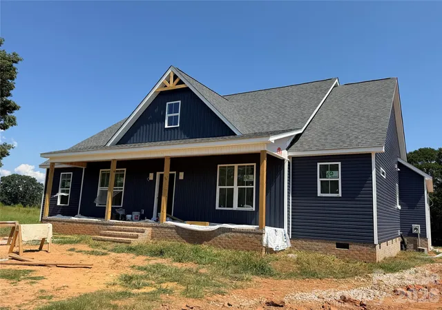 Photo 2 of Single family home for sale at 202 Northbrook Iii School Rd, Vale, NC 28168 | MLS# 4421625 | Listing updated on 2026-09-05