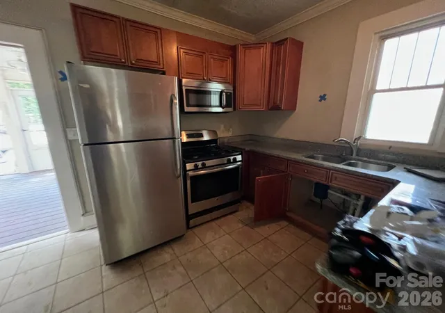 Photo 3 of Single family home for sale at 2417 The Plz, Charlotte, NC 28205 | MLS# 4421646 | Listing updated on 2026-09-13