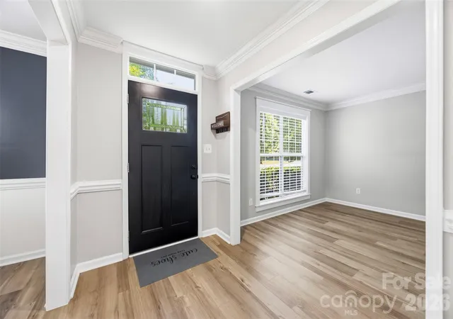 Photo 2 of Single family home for sale at 10409 Northwoods Forest Dr, Charlotte, NC 28214 | MLS# 4421652 | Listing updated on 2026-10-27