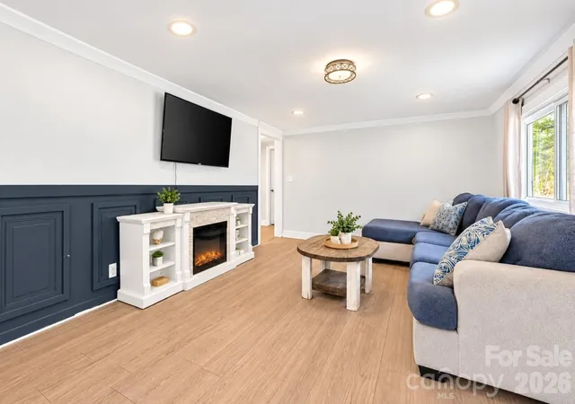 Photo 4 of Single family home for sale at 358 Beth Hvn Church Rd, Denver, NC 28037 | MLS# 4421666 | Listing updated on 2026-09-29