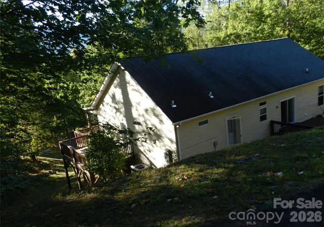 Photo 2 of Single family home for sale at 3 Lauren Ln #27, Candler, NC 28715 | MLS# 4421667 | Listing updated on 2026-10-05