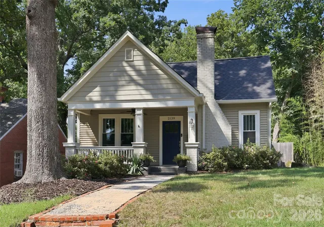 Photo 1 of Single family home for sale at 2139 Wilmore Dr, Charlotte, NC 28203 | MLS# 4421679 | Listing updated on 2026-09-26
