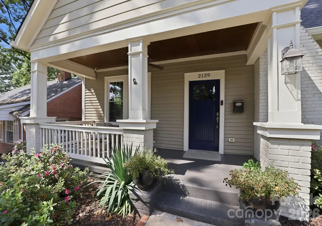 Photo 2 of Single family home for sale at 2139 Wilmore Dr, Charlotte, NC 28203 | MLS# 4421679 | Listing updated on 2026-09-26
