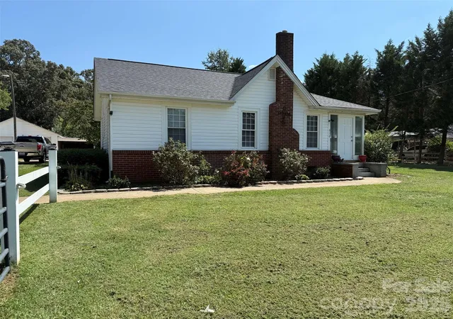Photo 1 of Single family home for sale at 630 Boss Moore Rd, Ellenboro, NC 28040 | MLS# 4421681 | Listing updated on 2026-09-17
