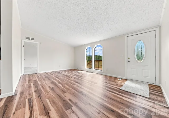 Photo 3 of Sale Pending at 2430 Nixon Dr, Shelby, NC 28152 | MLS# 4421683 | Listing updated on 2026-09-18