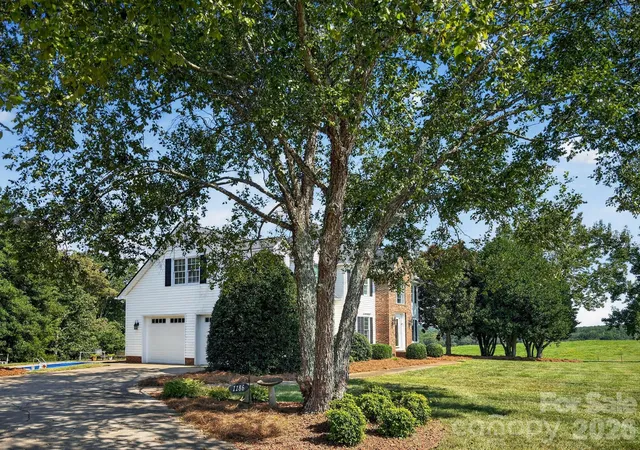 Photo 3 of Single family home for sale at 1186 Morningstar Lake Rd, Forest City, NC 28043 | MLS# 4421686 | Listing updated on 2026-09-09