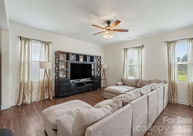 Photo 3 of Single family home for sale at 3604 Exbury Gdns Dr, Waxhaw, NC 28173 | MLS# 4421687 | Listing updated on 2026-10-03