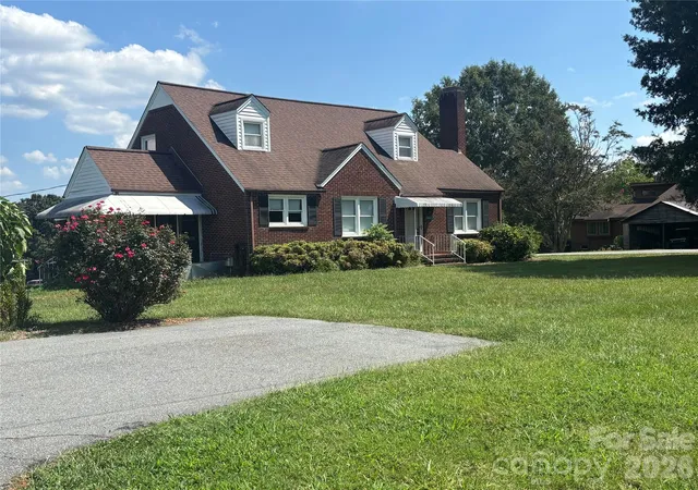 Photo 3 of Single family home for sale at 3962 Startown Rd, Newton, NC 28658 | MLS# 4421689 | Listing updated on 2026-09-06
