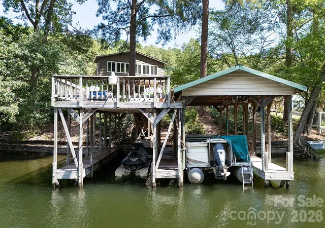 Photo 1 of Single family home for sale at 334 Fairway Shrs Rd, Mount Gilead, NC 27306 | MLS# 4421703 | Listing updated on 2026-09-12