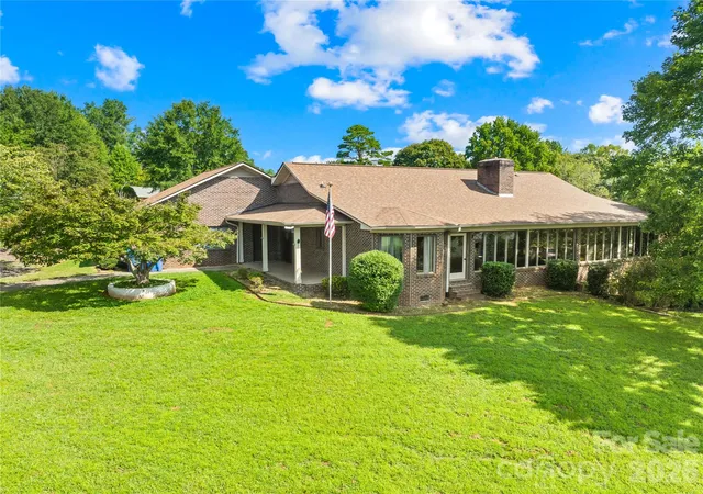 Photo 2 of Single family home for sale at 250 Tanner St, Rutherfordton, NC 28139 | MLS# 4421713 | Listing updated on 2026-09-25