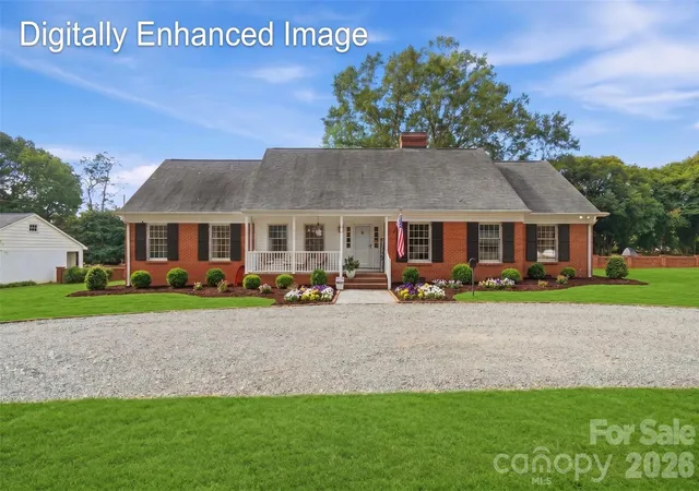Photo 1 of Single family home for sale at 3031 Gardner Park Dr, Gastonia, NC 28054 | MLS# 4421714 | Listing updated on 2026-09-26