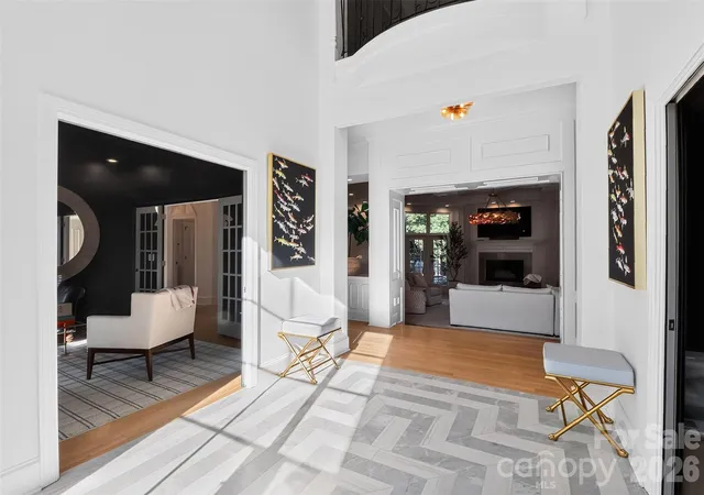 Photo 2 of Single family home for sale at 1901 Cortelyou Rd, Charlotte, NC 28211 | MLS# 4421734 | Listing updated on 2026-10-06