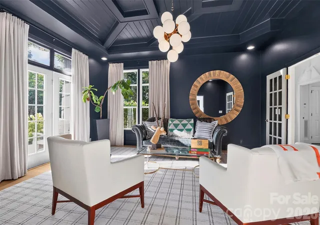 Photo 3 of Single family home for sale at 1901 Cortelyou Rd, Charlotte, NC 28211 | MLS# 4421734 | Listing updated on 2026-10-06