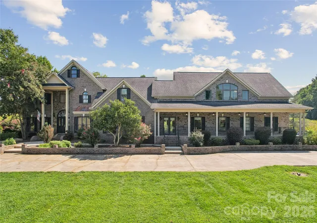Photo 1 of Mansion for sale at 5606 Lander Benton Rd, Monroe, NC 28110 | MLS# 4421749 | Listing updated on 2026-09-05