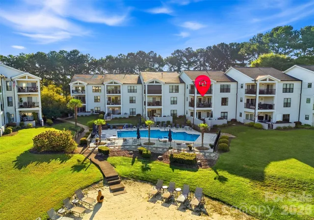 Photo 3 of Condo for sale at 17810 Half Moon Ln #K, Cornelius, NC 28031 | MLS# 4421750 | Listing updated on 2026-09-22