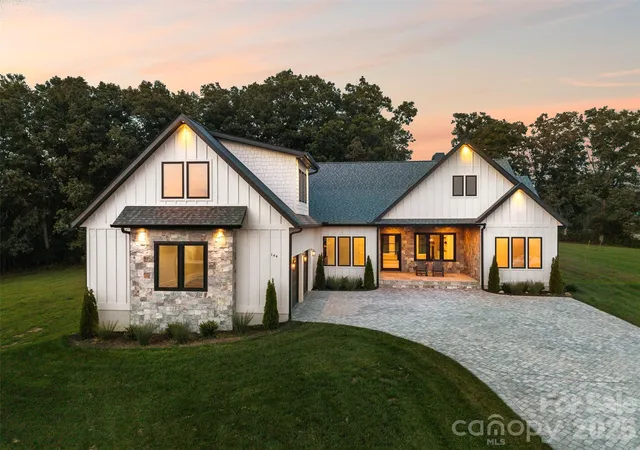 Photo 1 of Single family home for sale at 144 Golden Pasture Dr, Fletcher, NC 28732 | MLS# 4421763 | Listing updated on 2026-10-03