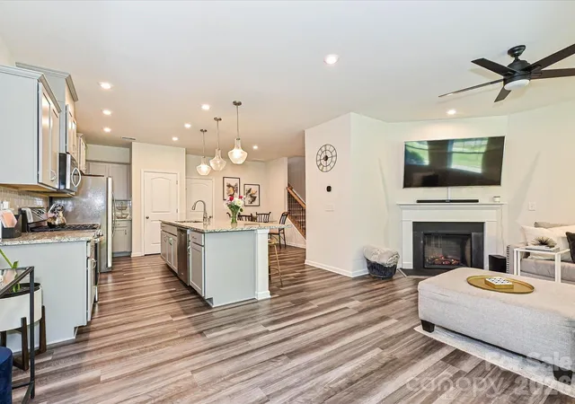 Photo 1 of Townhouse for sale at 1416 Galloway Rd, Charlotte, NC 28262 | MLS# 4421775 | Listing updated on 2026-10-31