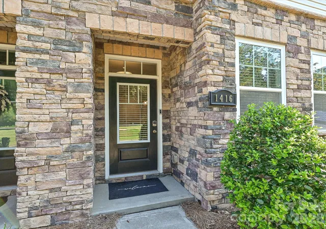 Photo 2 of Townhouse for sale at 1416 Galloway Rd, Charlotte, NC 28262 | MLS# 4421775 | Listing updated on 2026-10-31