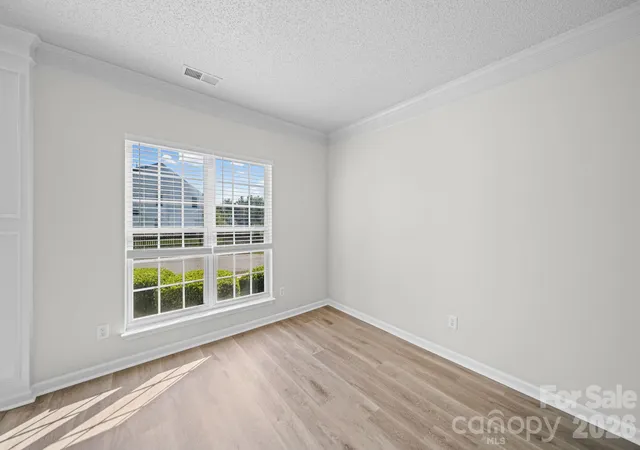 Photo 3 of Single family home for sale at 9105 Shepparton Dr, Huntersville, NC 28078 | MLS# 4421789 | Listing updated on 2026-09-26