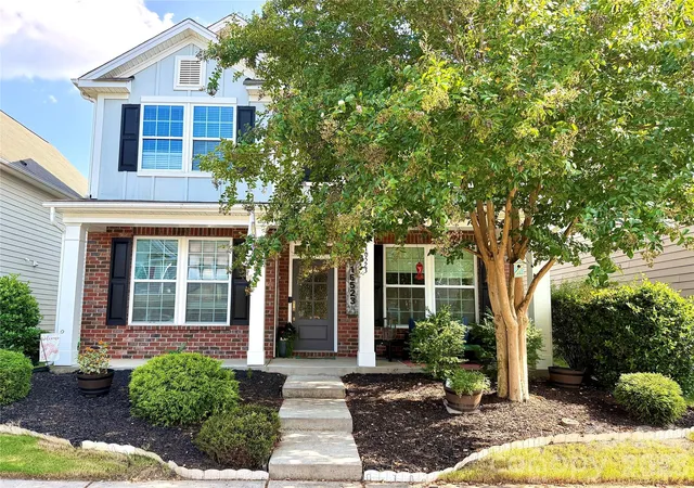 Photo 2 of Single family home for sale at 16523 Landen Forest Ln, Davidson, NC 28036 | MLS# 4421792 | Listing updated on 2026-10-06