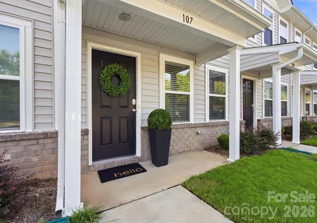 Photo 2 of Condo for sale at 107 Villa Ln, Lincolnton, NC 28092 | MLS# 4421797 | Listing updated on 2026-09-26